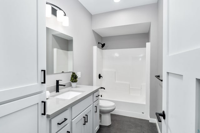 5122 Hermantown Rd Unit 5122, Hermantown, MN 55810 - bathroom featuring vanity, bathtub / shower combination, and tile patterned floors