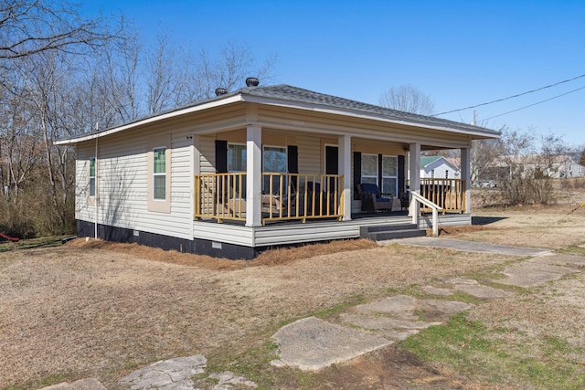 view of front facade featuring covered porch