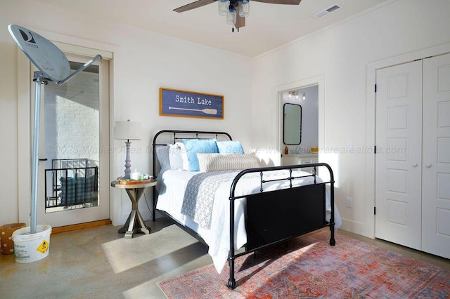 bedroom featuring crown molding and ceiling fan