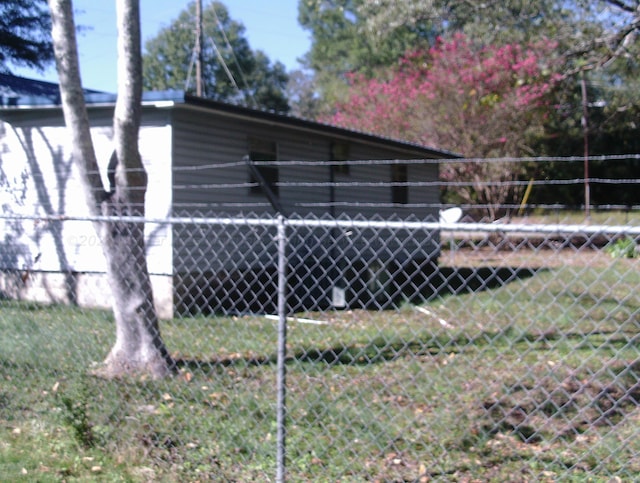 view of home's exterior