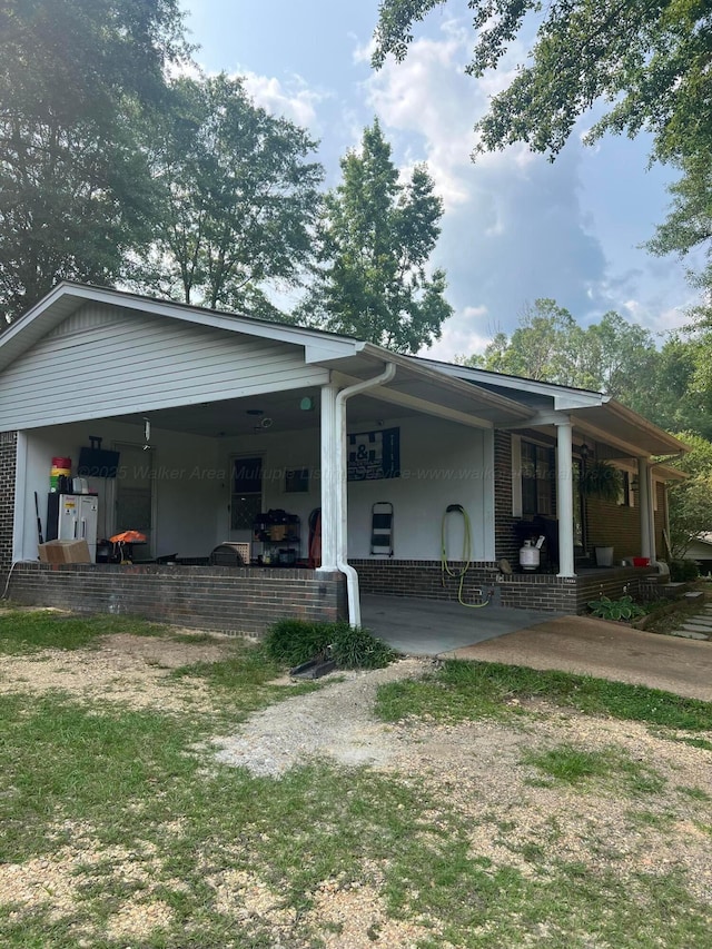 174 N Elm St, Guin, AL 35563 - photo 5