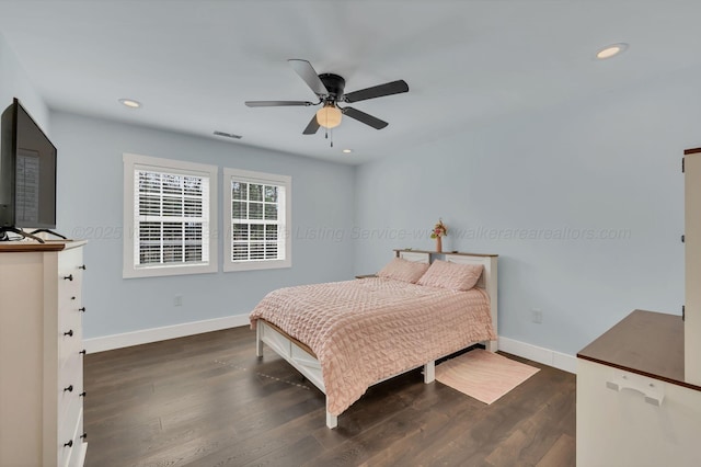 bedroom with ceiling fan, recessed lighting, wood finished floors, visible vents, and baseboards