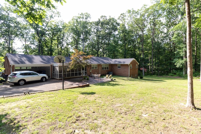 3111 18th Ave, Haleyville, AL 35565 - view of green lawn