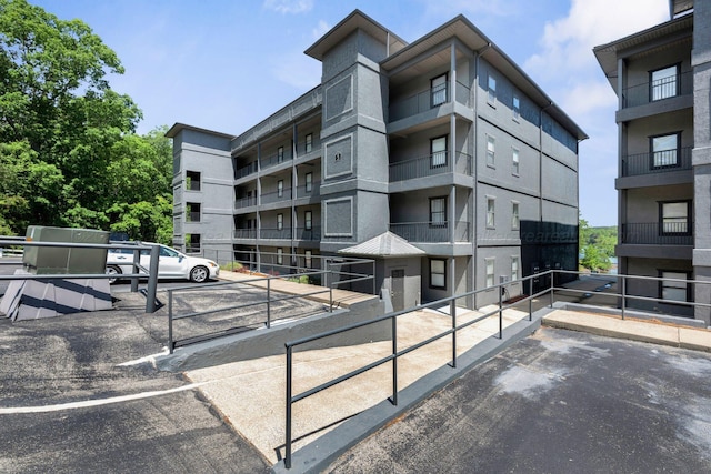 9661 Curry Hwy, Jasper, AL 35503 - view of apartment building / complex featuring uncovered parking