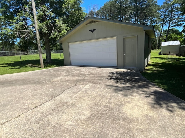 1728 Primrose Dr, Cullman, AL 35055 - view of detached garage
