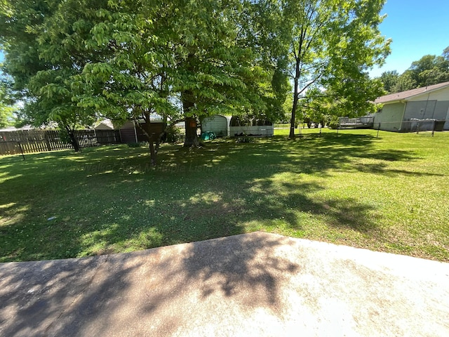 1728 Primrose Dr, Cullman, AL 35055 - view of yard featuring a patio area