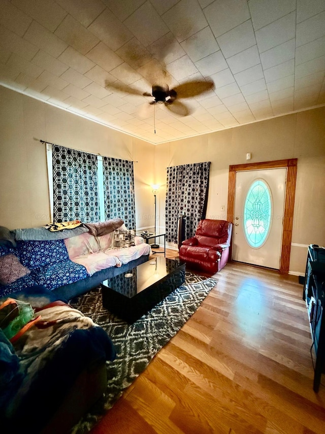 1902 Williams St, Jasper, AL 35501 - living room featuring a ceiling fan and wood finished floors