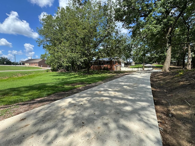 8502 Old Bagley Rd, Dora, AL 35062 - view of front of property with a front lawn and concrete driveway