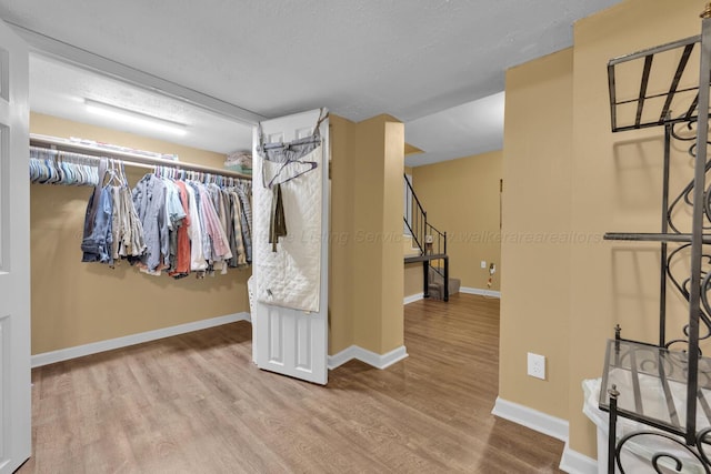 1600 Birmingham Ave, Jasper, AL 35501 - spacious closet featuring wood finished floors