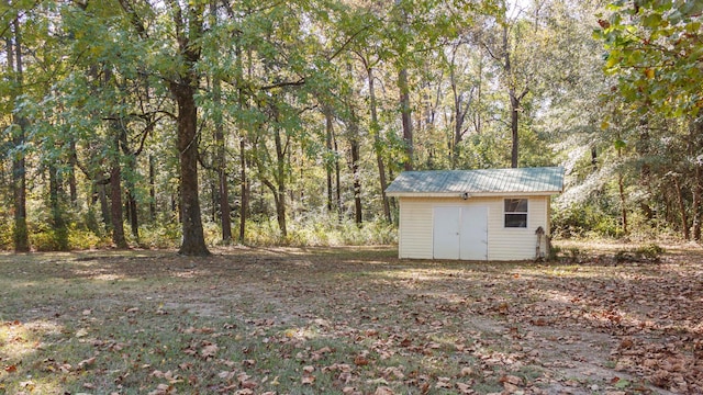 713 Hillsdale Rd, Jasper, AL 35504 - view of shed with a forest view
