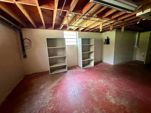 312 Crescent Cir, Jasper, AL 35503 - view of below grade area