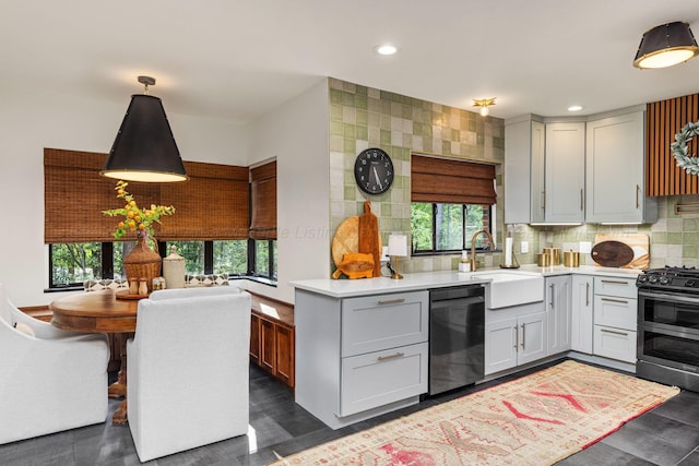 400 N Crest Cir, Jasper, AL 35501 - kitchen featuring dishwashing machine, double oven range, a sink, gray cabinetry, and recessed lighting