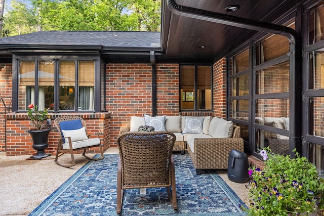 400 N Crest Cir, Jasper, AL 35501 - view of patio with an outdoor hangout area