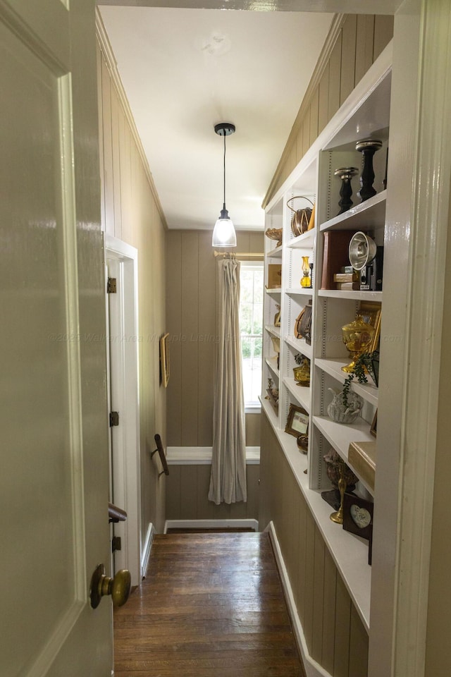 605 W 6th St, Jasper, AL 35501 - hallway with dark wood finished floors