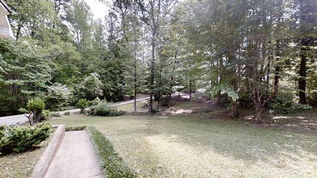 1704 Sharon Ln, Jasper, AL 35504 - entrance to property with brick siding