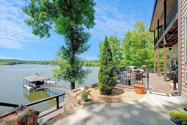 154 County Rd 389, Cullman, AL 35057 - view of patio featuring a water view and a boat dock