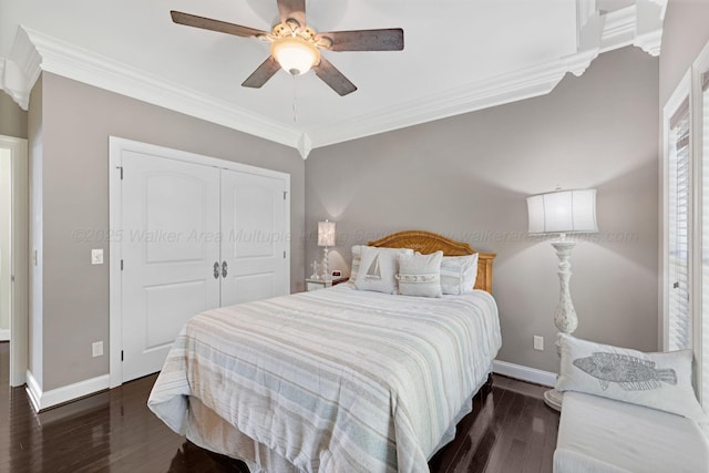 154 County Rd 389, Cullman, AL 35057 - bedroom with crown molding, baseboards, wood finished floors, a closet, and ceiling fan
