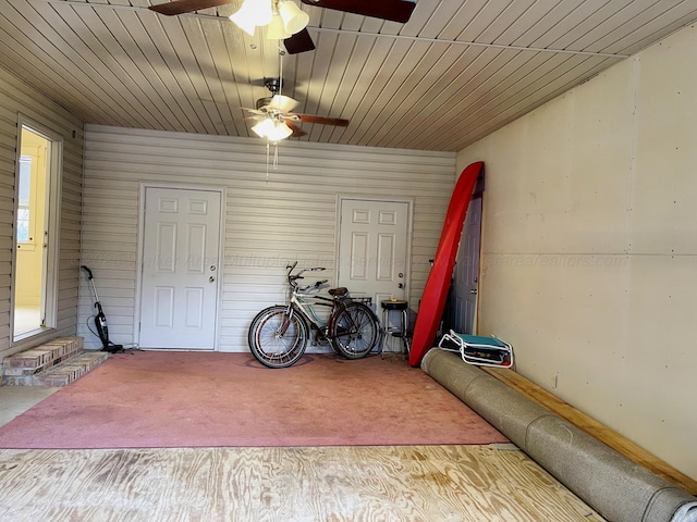 garage featuring a ceiling fan