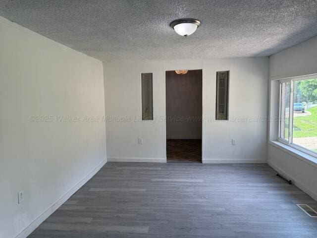 411 NW 3rd St, Fayette, AL 35555 - photo 6