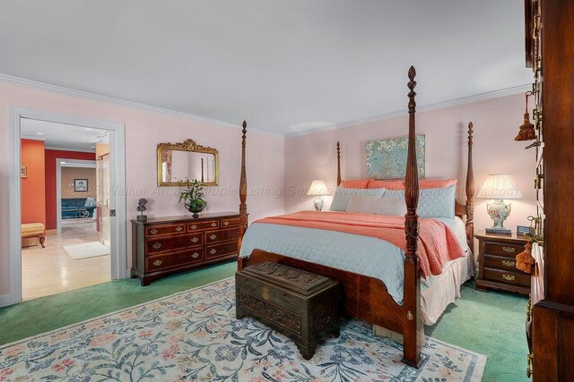 601 Glen Oaks Cir, Jasper, AL 35504 - carpeted bedroom featuring ornamental molding and baseboards