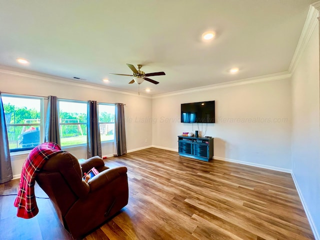 405 Meadow Way, Jasper, AL 35504 - living area with ceiling fan, wood finished floors, crown molding, and recessed lighting