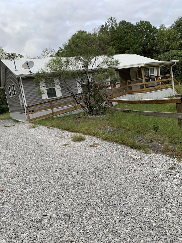 22 Harbin Ln, Haleyville, AL 35565 - view of front facade