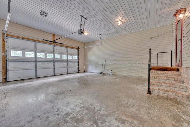 5305 Split Rail Dr, Jasper, AL 35503 - garage featuring a garage door opener