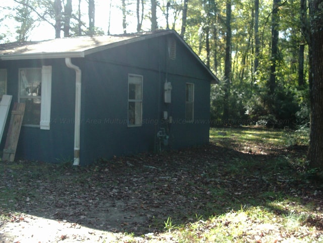 view of side of property