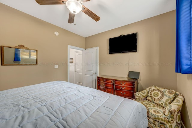 bedroom featuring ceiling fan