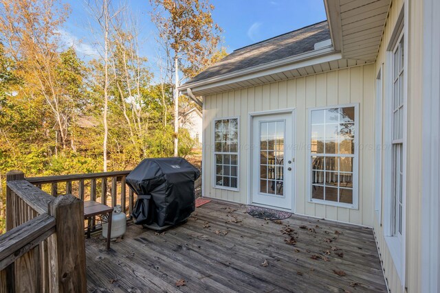 deck with grilling area