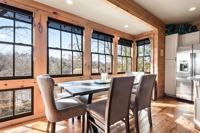 sunroom / solarium with a healthy amount of sunlight