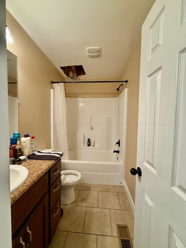 full bath featuring tile patterned floors, visible vents, toilet, shower / bath combination with curtain, and vanity