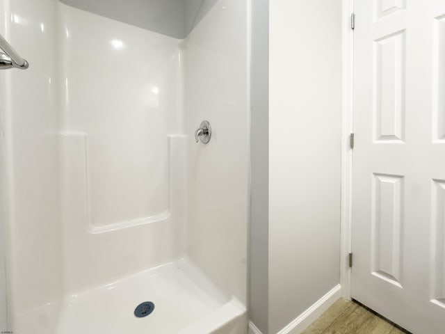 bathroom with walk in shower