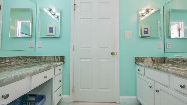 bathroom with vanity