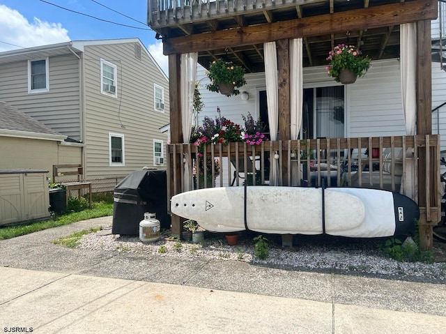 view of front of home with a porch