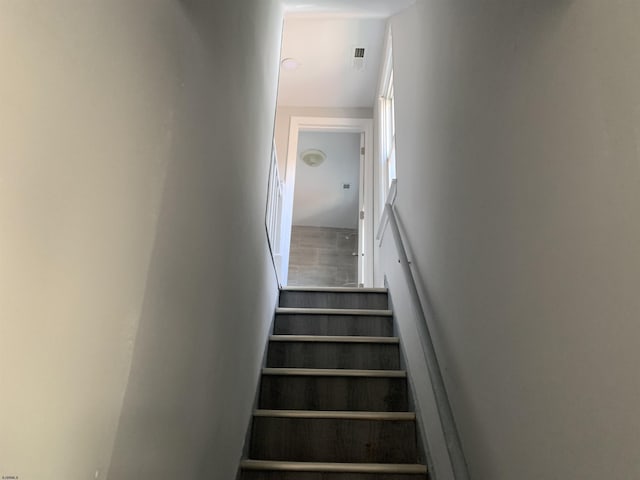 13 Vola Ln, Pleasantville, NJ 08232 - stairway featuring visible vents