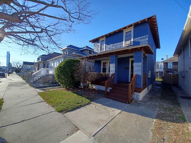 view of front of home featuring a porch