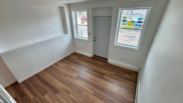 1 S Metropolitan Ave, Atlantic City, NJ 08401 - foyer entrance featuring baseboards and wood finished floors
