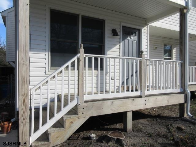 exterior space with a porch