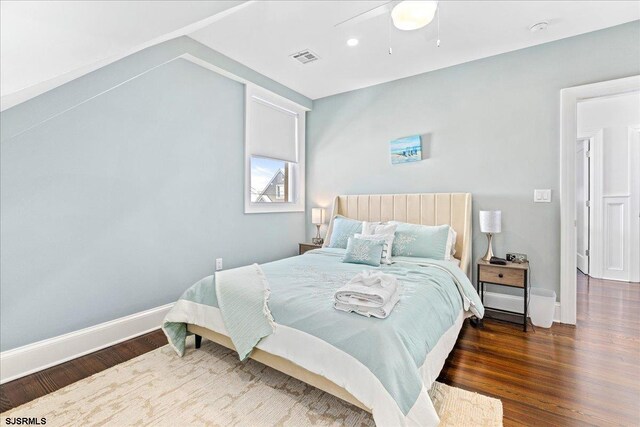 107 S Austin Ave, Ventnor, NJ 08406 - bedroom featuring wood finished floors, ceiling fan, and baseboards