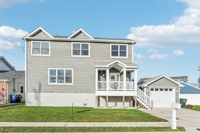 view of front of property featuring covered porch and a front yard