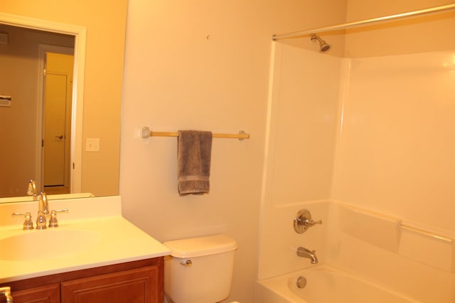 16 Primrose Cir, Egg Harbor, NJ 08234 - bathroom featuring toilet, vanity, and shower / bathtub combination