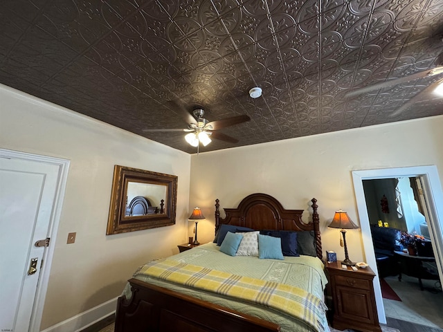 bedroom featuring ceiling fan