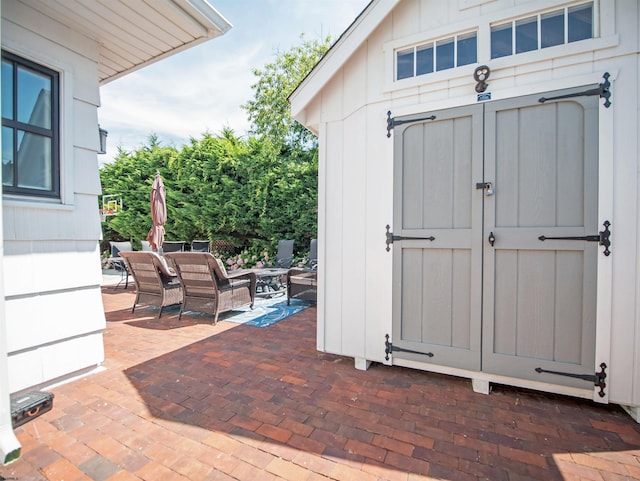 view of outbuilding