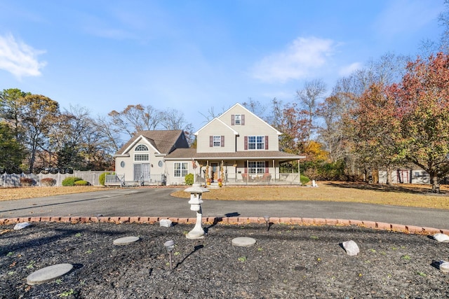 view of front of house featuring a porch