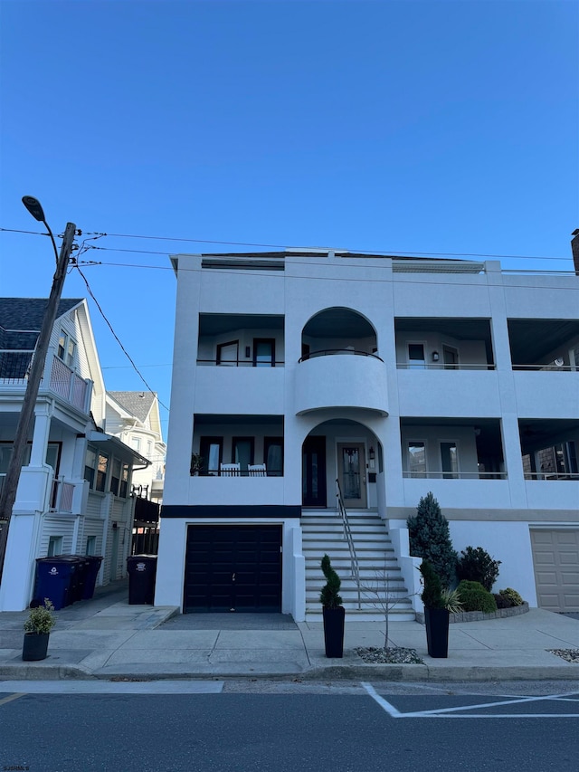 105 S Frankfort, Ventnor, NJ 08406 - view of front of property featuring a garage