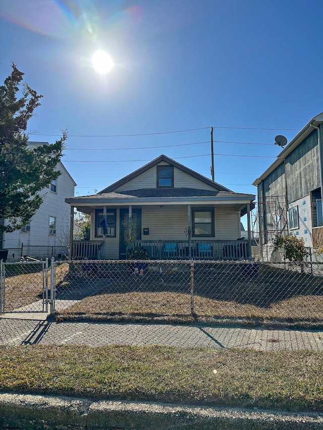 view of front of property with covered porch