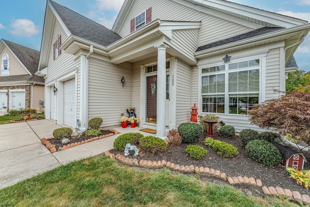 view of front of property