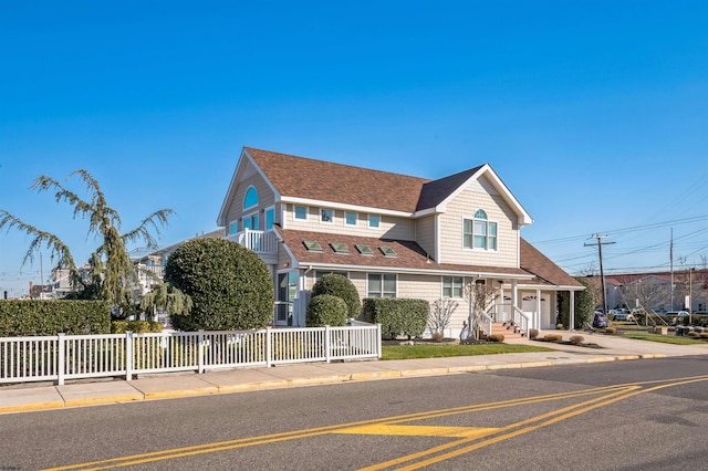 view of front of property