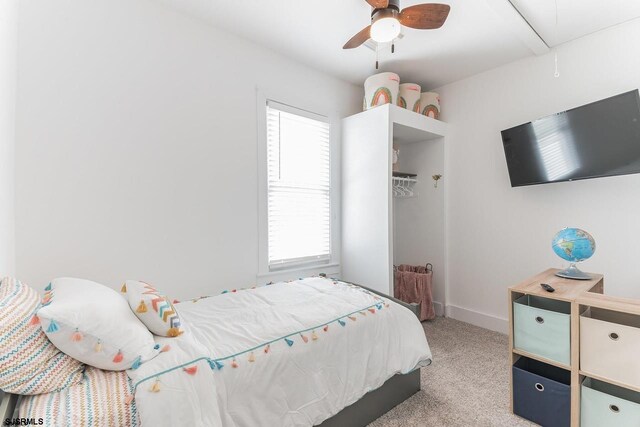 bedroom featuring carpet flooring and ceiling fan